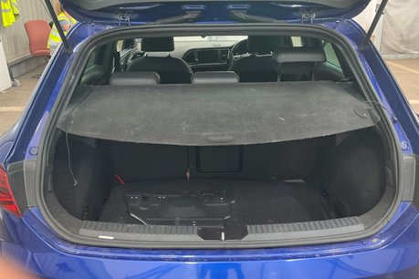 SEAT Leon 1.5 TSI EVO FR Black Edition Hatchback 5dr Petrol Manual Euro 6 (s/s) (130  8