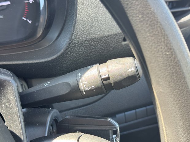 Vauxhall Vivaro SWB L1H1 Low Roof Pro 2700 Air Con Cruise Sensors EURO 6 19