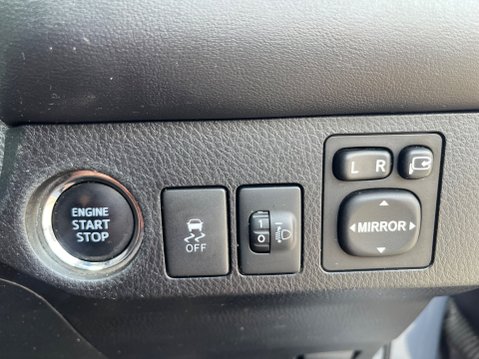 Toyota Rav 4 D-4D INVINCIBLE 24