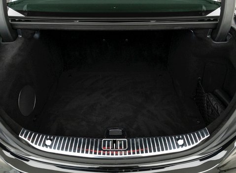 Mercedes-Benz S Class L Saloon 29