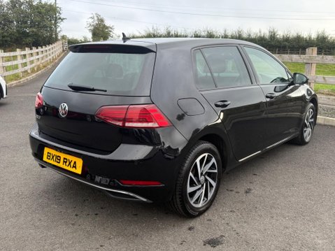 Volkswagen Golf 1.6 TDI Match Euro 6 (s/s) 5dr 9