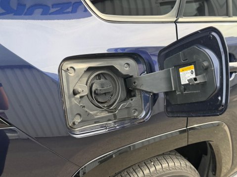 Suzuki Across 2.5 18.1kWh E-CVT 4WD Euro 6 (s/s) 5dr 6