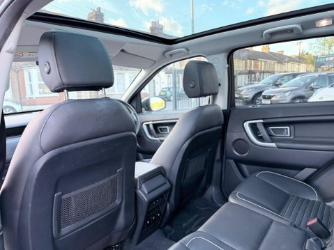 Land Rover Discovery Sport 2.0 TD4 HSE Dynamic Lux Auto 4WD Euro 6 (s/s) 5dr 26