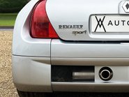 Renault Clio RENAULTSPORT V6 21