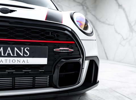 Mini Hatch JOHN COOPER WORKS 32