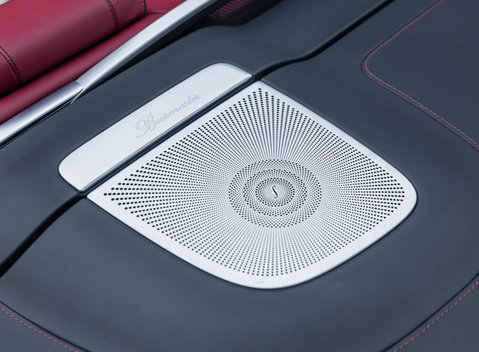 Mercedes-Benz S63 AMG Cabriolet 23