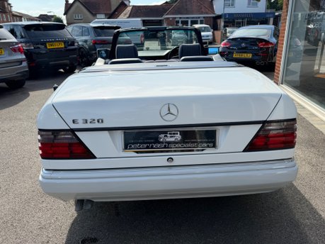 Mercedes-Benz E Class 3.2 E320 Cabriolet 2dr Petrol Automatic (217 bhp) 12