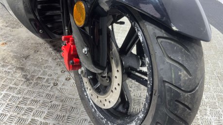 Direct Bikes Milan DB125 DIRECT BIKE 125 RUNNING PROJECT LARGE 125CC SCOOTER 18