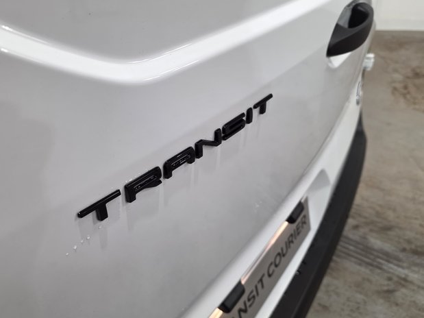 Ford Transit Courier Trend Van 1.0 EcoBoost *new* 13