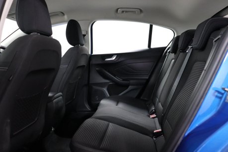 Ford Focus TITANIUM TDCI 42