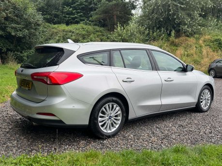 Ford Focus 1.0 Focus Titanium Auto 5dr 5