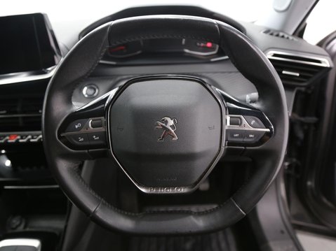 Peugeot 2008 1.2 PureTech Allure Euro 6 (s/s) 5dr 10