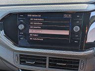 Volkswagen T-Cross R-LINE TDI DSG 24