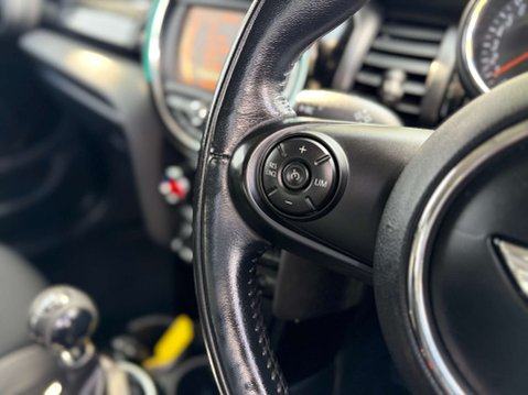 Mini Hatch 2.0 Cooper S 5dr 22