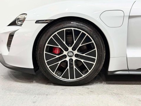 Porsche Taycan Performance Plus 93.4kWh 4S Saloon 4dr Electric Auto 4WD (11kW Charger) (57 40