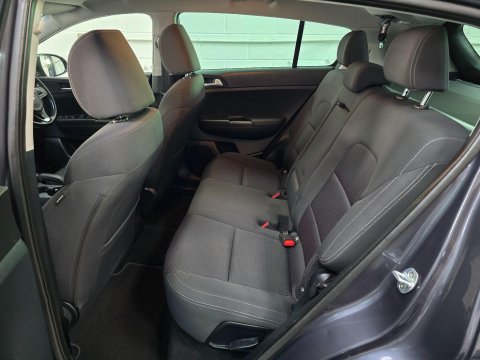 Kia Sportage 1.7 CRDi 2 Euro 6 (s/s) 5dr 41
