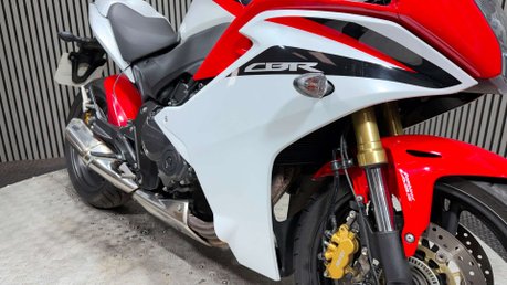 Honda CBR CBR 600 2011 ONLY 11K LONG MOT WARRANTY SUPER SPORT 600CC 15
