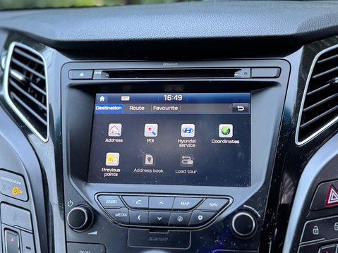 Hyundai i40 1.7 CRDi Blue Drive SE Nav Tourer Euro 6 (s/s) 5dr 14