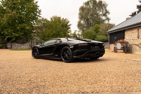 Lamborghini Aventador 6.5 V12 LP 740-4 S ISR 4WD Euro 6 2dr 16
