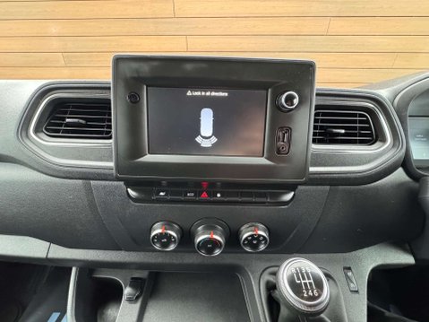 Nissan NV400 2.3 NV400 Tekna DCI 26