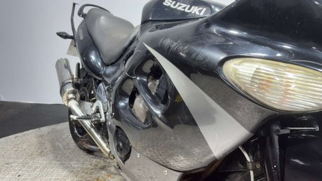 Suzuki GSX 2002 47K RUNNING PROJECT BIKE SPARES OR REPAIR 600CC COMMUTER 7