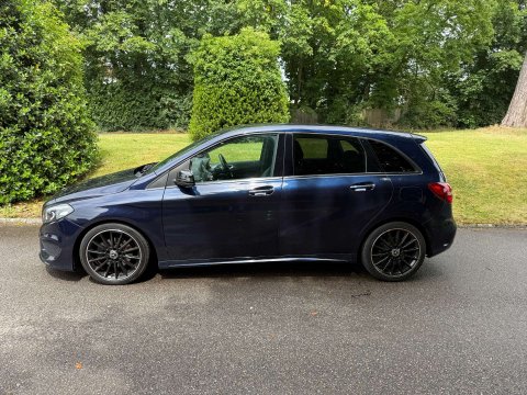 Mercedes-Benz B Class 1.5 B 180 AMG Line Premium D Auto 5dr 3