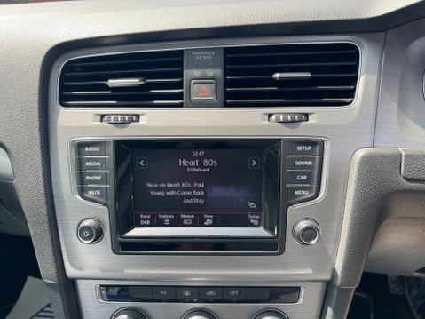 Volkswagen Golf 1.4 TSI BlueMotion Tech Match DSG Euro 5 (s/s) 5dr 35