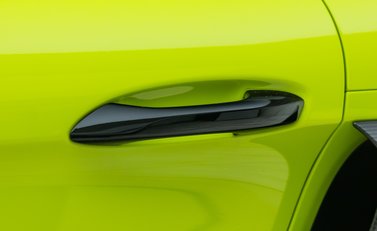 Porsche Cayman GT4 RS (718) 37