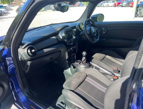 Mini Hatch 1.5 Cooper Sport 3dr 39