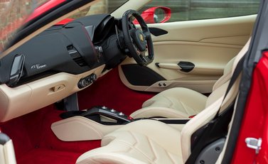 Ferrari 488 Spider 16