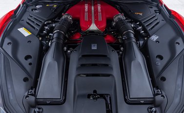 Ferrari 812 Competizione 60