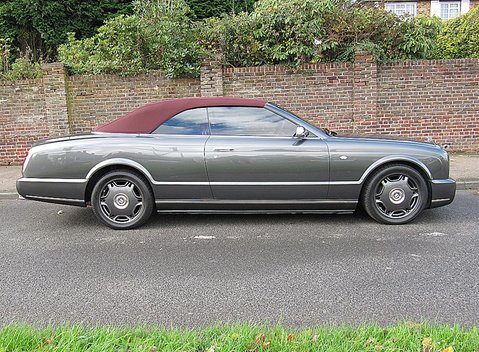 Bentley Azure 6