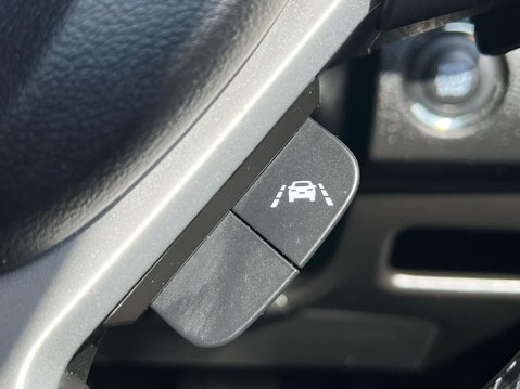 Suzuki Vitara SZ-T 38