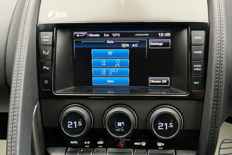 Jaguar F-Type V6 S - NEW ENGINE FITTED BY JAGUAR AT 48K - 13 SERVICES RECORDED 38