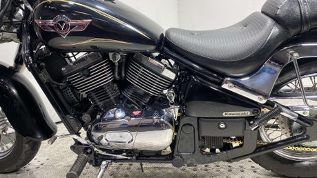 Kawasaki VN 800 CLASSIC 2006 ONLY 6K NEW MOT CRUISER 50