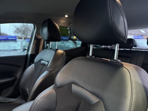 Renault Kadjar 1.2 TCe Dynamique S Nav Euro 6 (s/s) 5dr 29