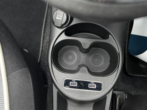 Fiat 500 1.2 Lounge Dualogic Euro 6 (s/s) 3dr 21