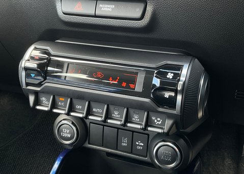 Suzuki Ignis SZ5 DUALJET MHEV 24
