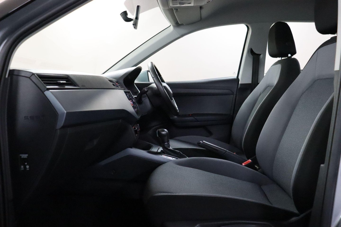 2021 SEAT Arona — image 39