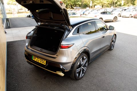 Renault Megane LAUNCH EDITION 41