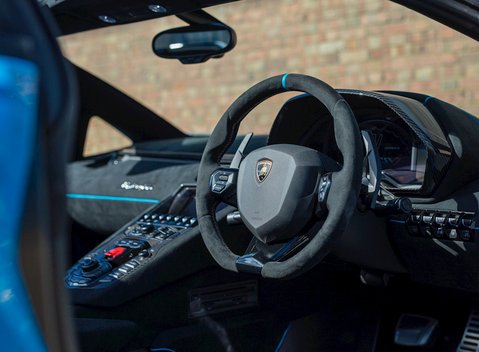 Lamborghini Aventador SVJ LP 770-4 Roadster 15