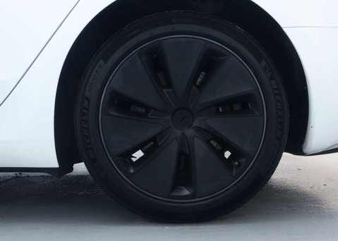 Tesla Model 3 Saloon 4dr Electric Auto RWD (208 ps) 17