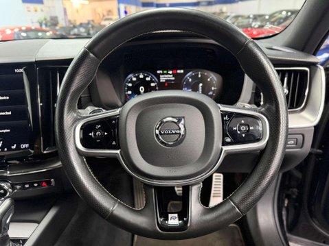 Volvo XC60 2.0 D4 R-Design Pro SUV 5dr Diesel Auto AWD Euro 6 (s/s) (190 ps) 27