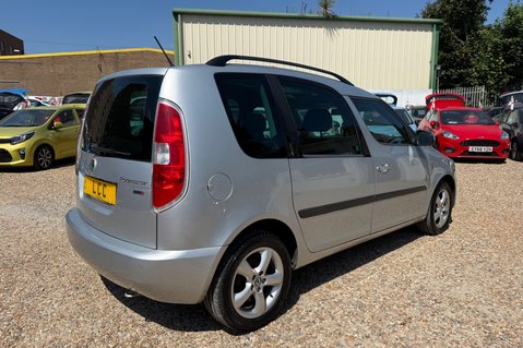 Skoda Roomster SE PLUS.7 SERVICES..IDEAL FOR DOGS, WHEELCHAIR.SUNROOF 11