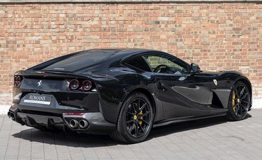 Ferrari 812 Superfast 7