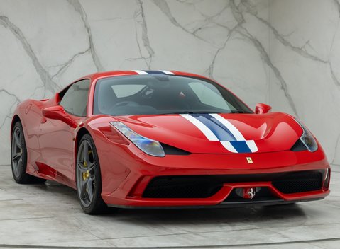 Ferrari 458 Speciale 9