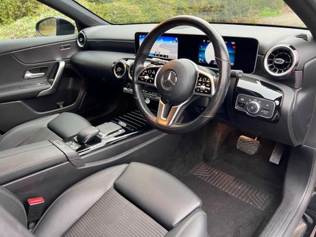 Mercedes-Benz A Class 1.3 A180 Sport (Executive) 7G-DCT Euro 6 (s/s) 5dr 16