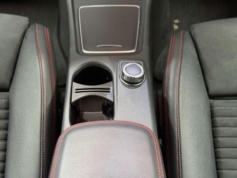 Mercedes-Benz GLA 1.6 GLA180 AMG Line Edition SUV 5dr Petrol 7G-DCT Euro 6 (s/s) (122 ps) 36