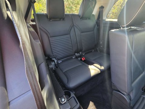 Land Rover Discovery 3.0 Discovery Luxury HSE SD6 Auto 4WD 5dr 25