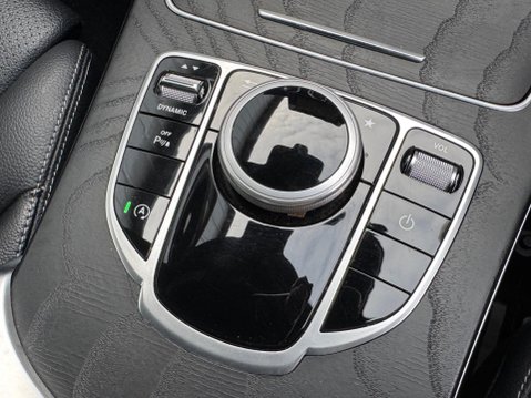 Mercedes-Benz C Class 2.1 C220d AMG Line G-Tronic+ Euro 6 (s/s) 5dr 29